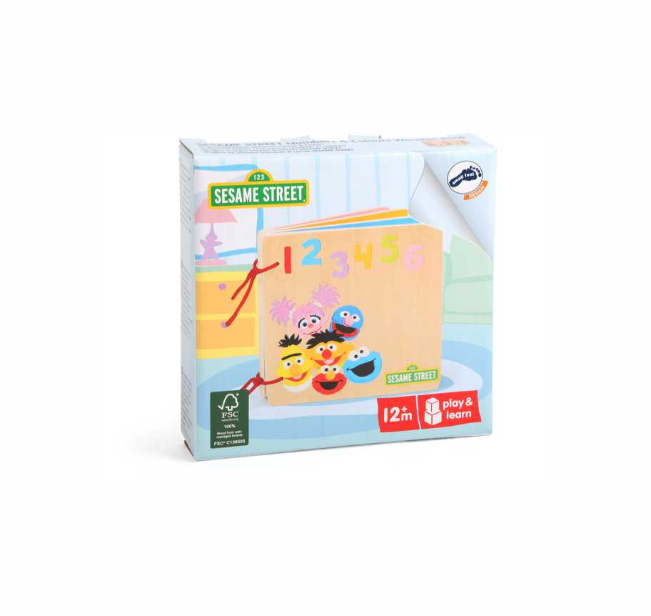 10968-legler-small-foot-Sesamstrasse-Holzbuch-Zahlen-und-Farben-Verpackung-2400x