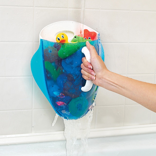 31287-bath-toy-scoop-draining