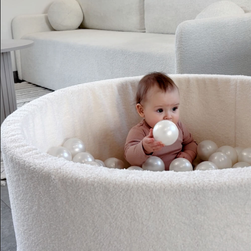 Flumi-Personalizuotas-baseinas-teddy-light-beige-200-kamuoliuku-1