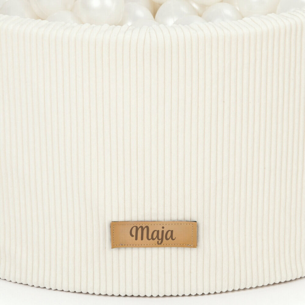 Flumi-Personalizuotas-baseinas-velvet-cream-200-kamuoliuku-7