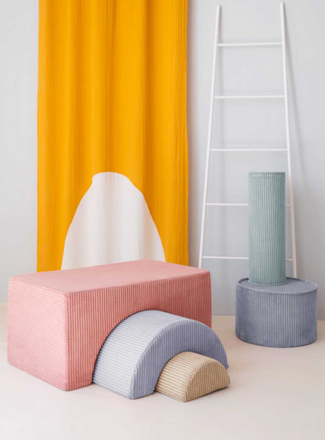 Wigiwama-Pink-Mousse-Rainbow-Decor