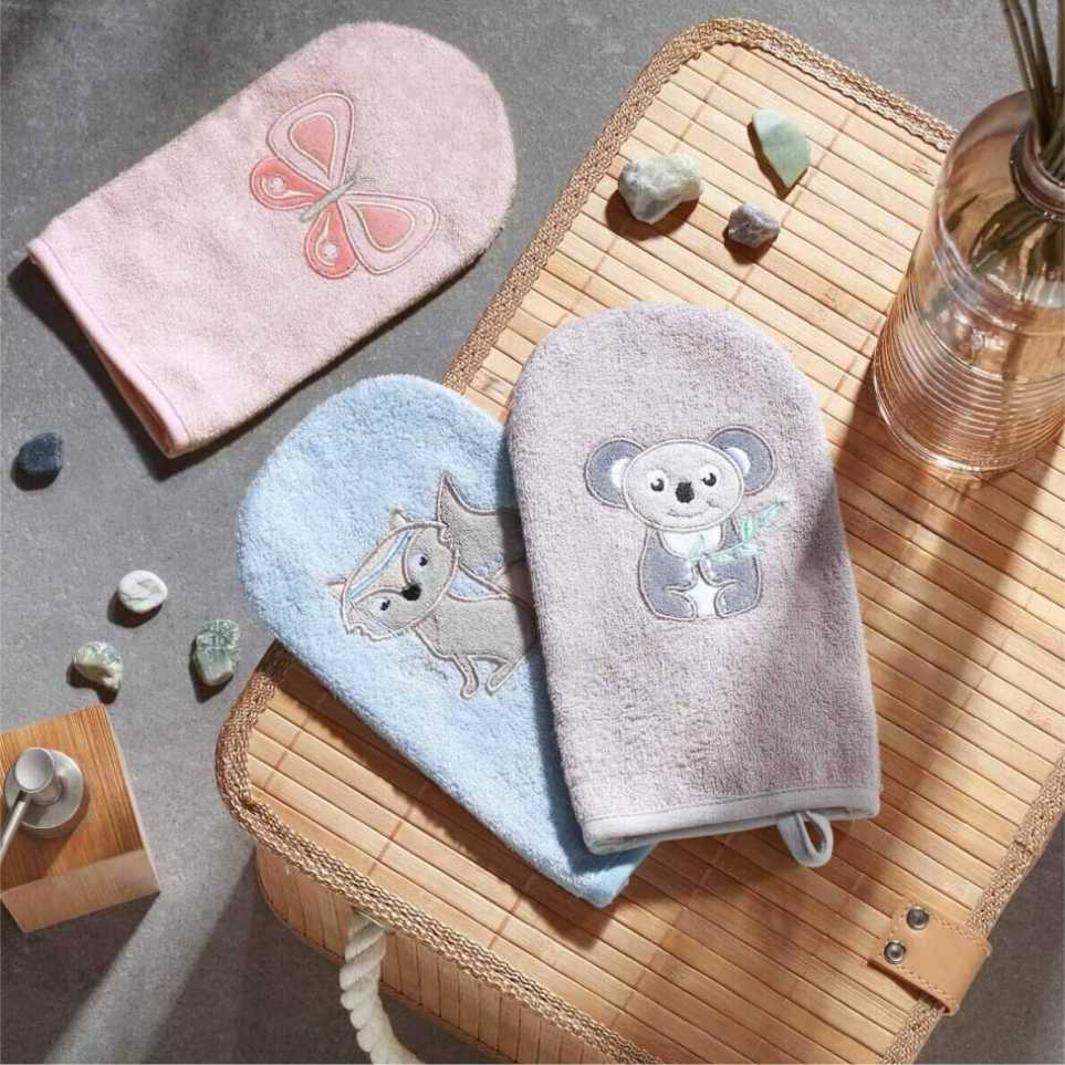 babyono-pirstine-vaiko-maudymui-bambukine-melyna-34708-2