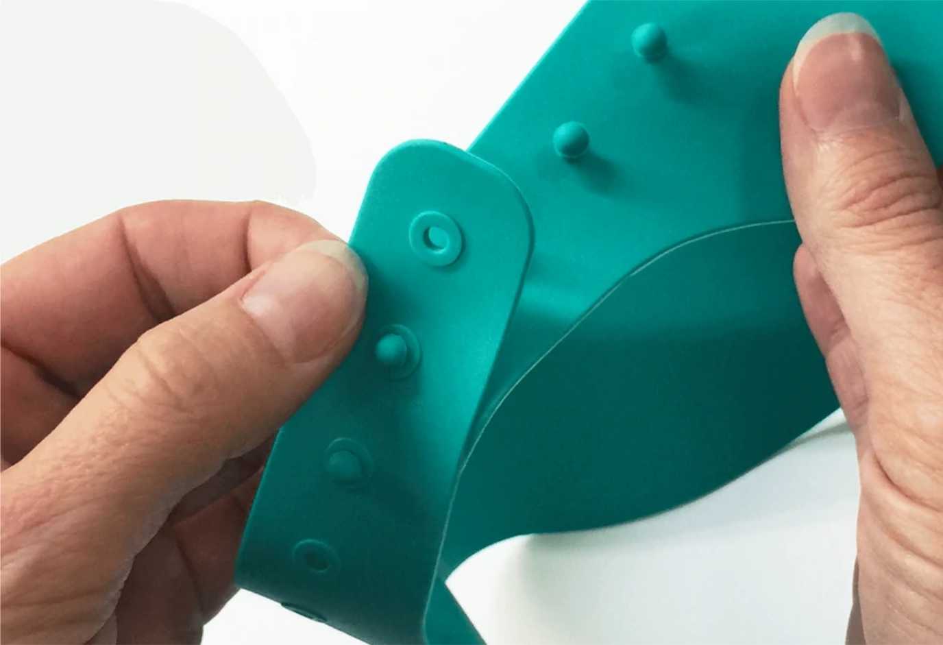 bbluv-silicone-cap-shampoo-repellant-aqua