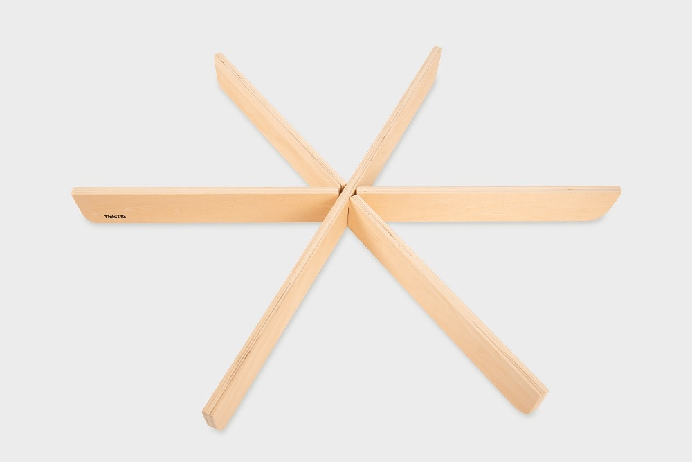 commotion-light-table-divider
