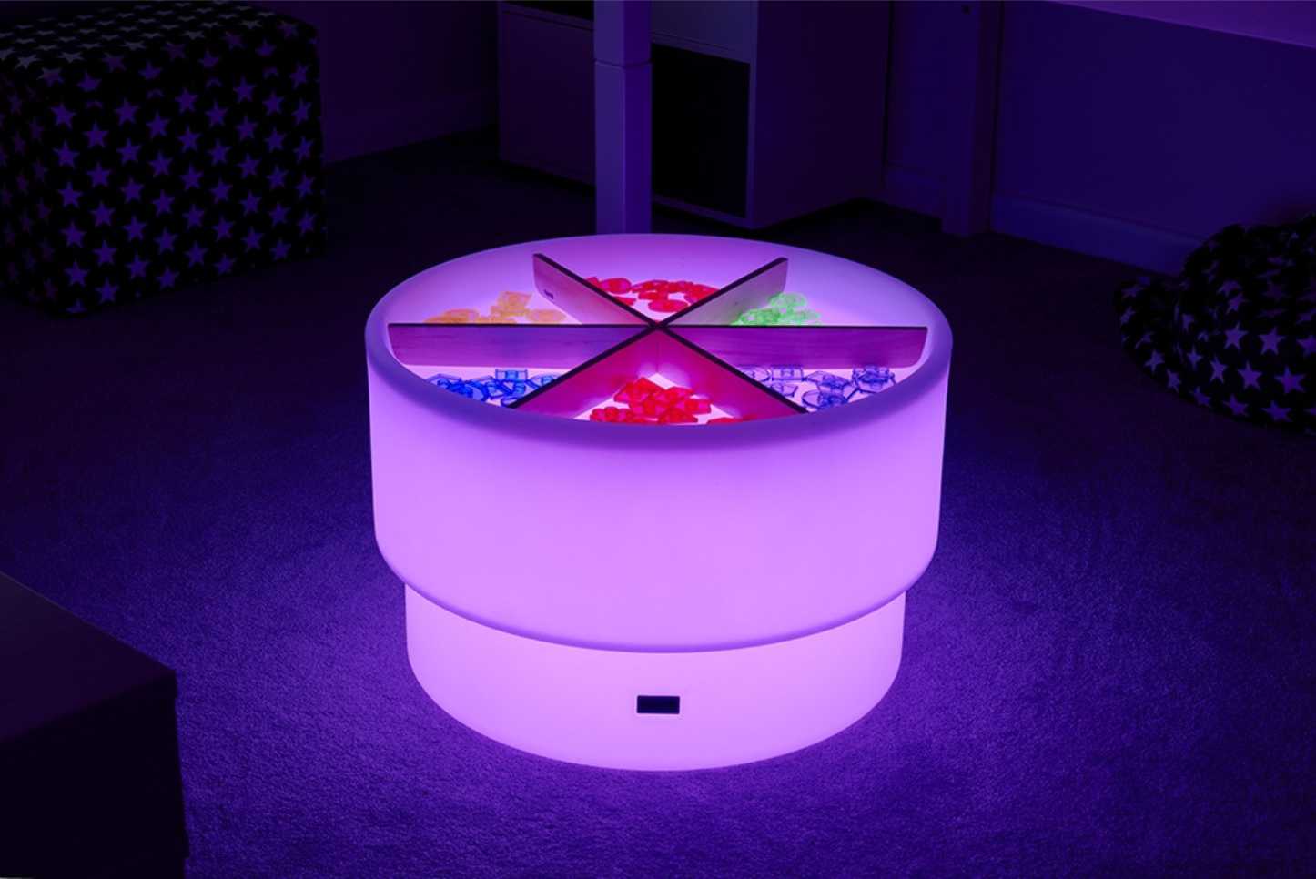 commotion-light-table
