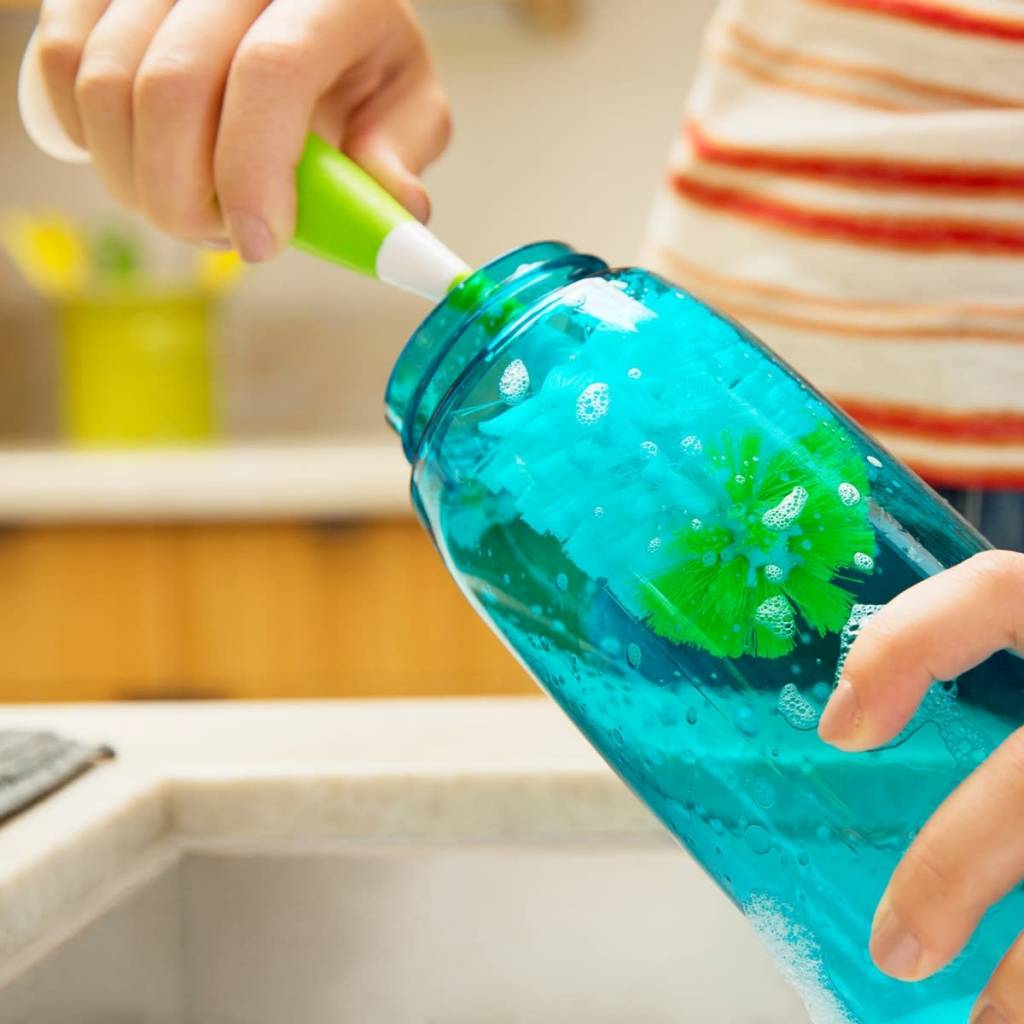 munchkin-munchkin-bristle-bottle-brush2